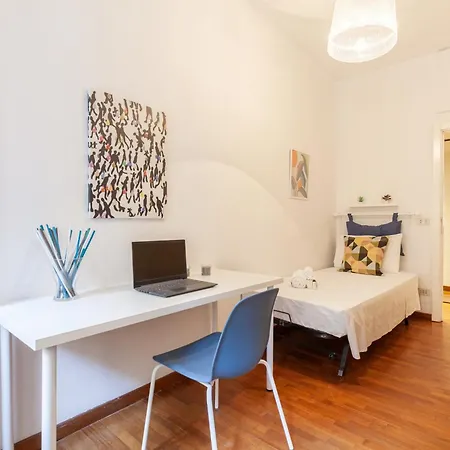 Hostly - Trieste Appartement Rome