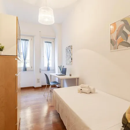 Apartment Hostly - Trieste *