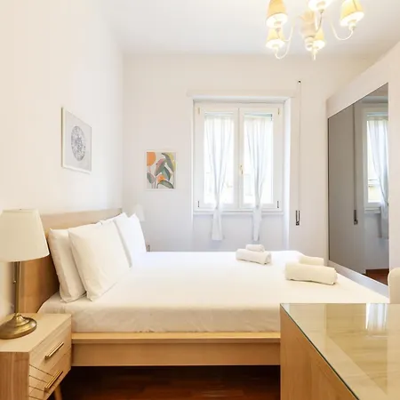 Hostly - Trieste Apartment *