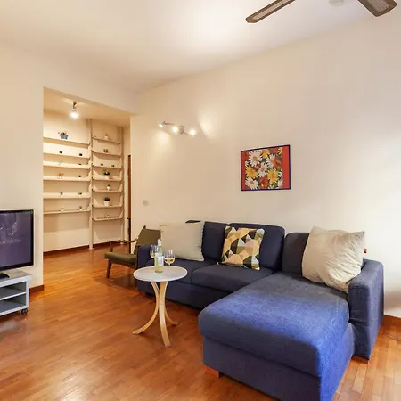 Hostly - Trieste Apartment *