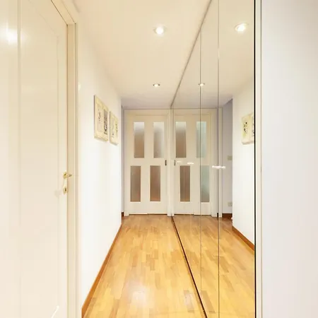 Hostly - Trieste Apartment *